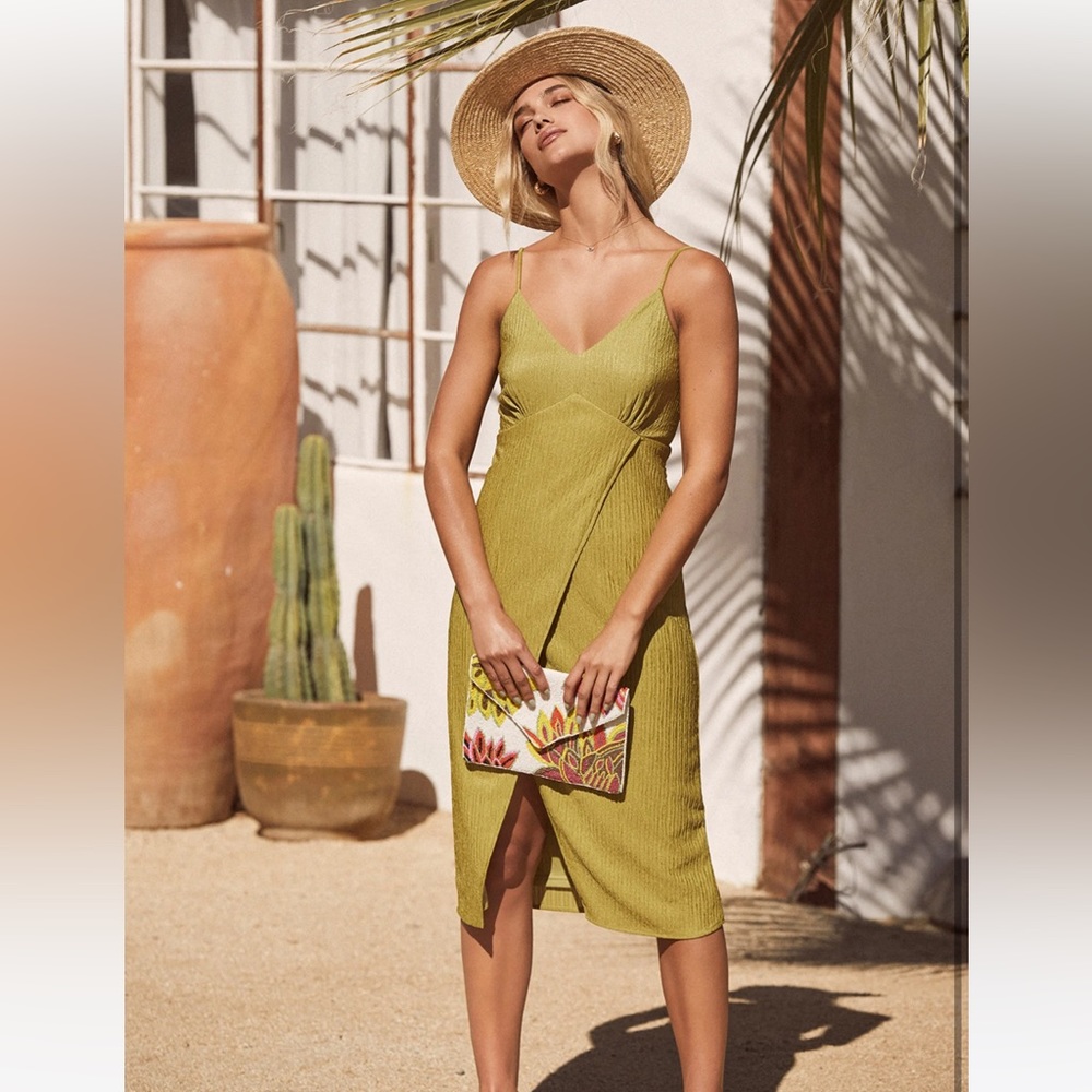 Lulus Tie-Back Faux-Wrap Midi Dress